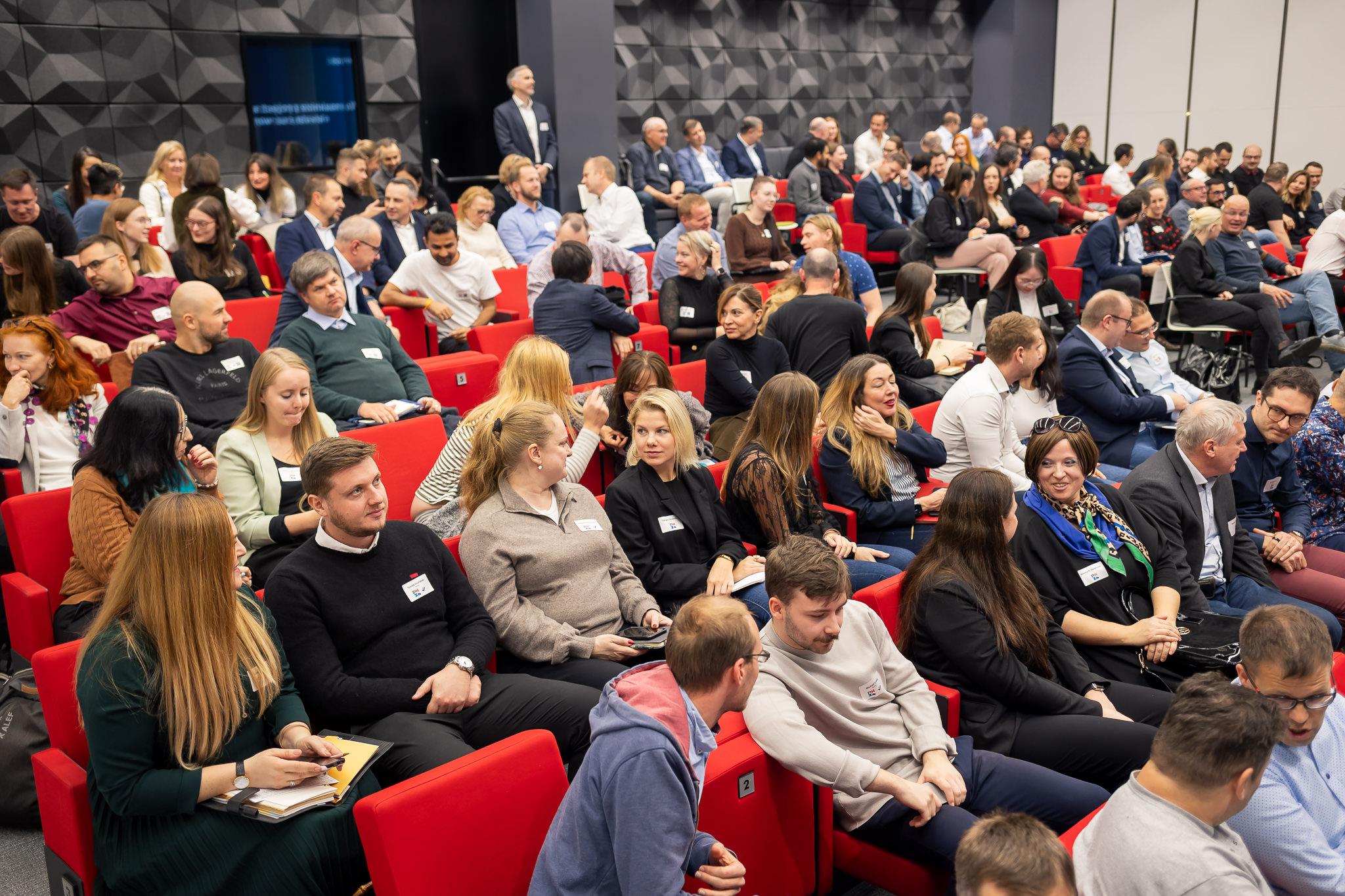 202411-pmi-shaping-the-future-conference-5794.jpg